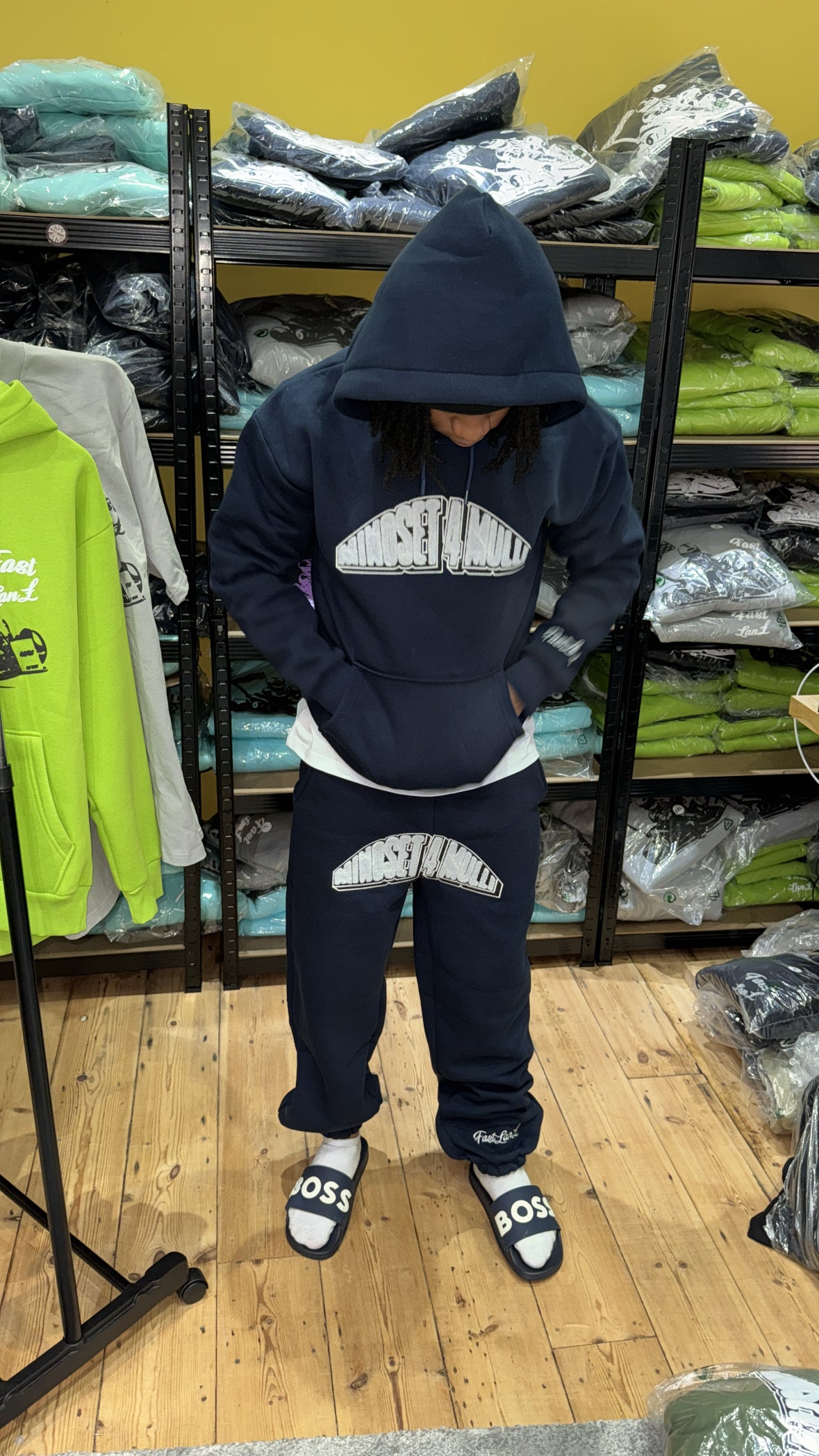 NAVY BRAINS HOODIE